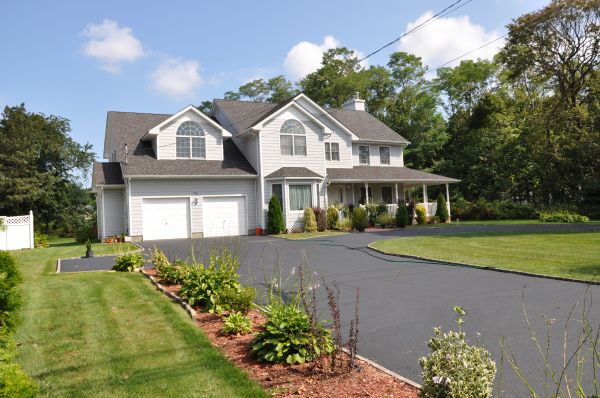 Driveway Resealing in Brentwood