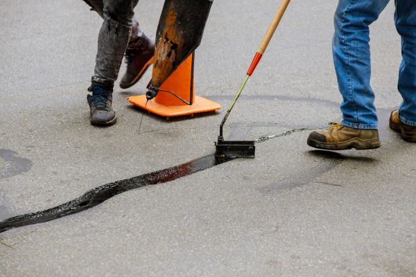 Parking Lot Crack Sealing in Brentwood